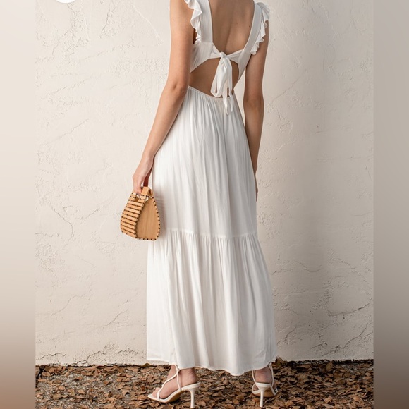 Women’s lulus dress - Picture 2 of 7